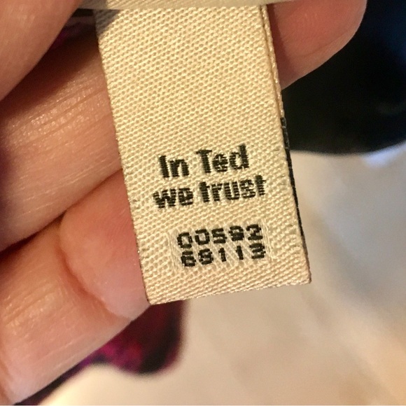 Beautiful Ted Baker Colourful Black Floral Embroidered Textured Sleeve Dress - Picture 12 of 15